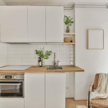 Малогабаритная кухня: как произвести планировку помещения и повысить его функциональность